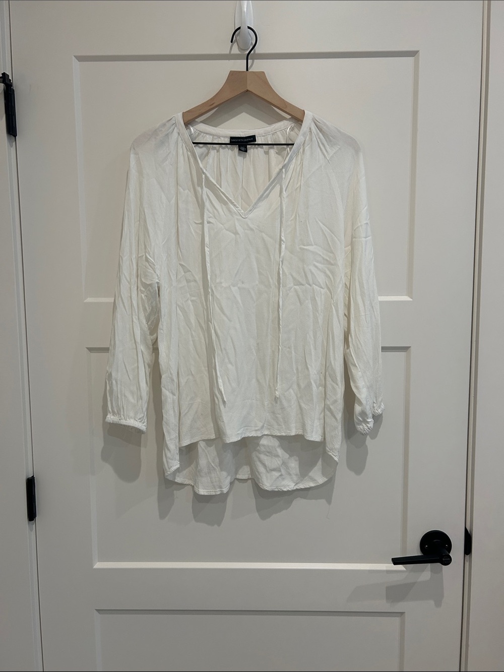 Saks Fifth Avenue White Peasant Blouse High Low Top Size M